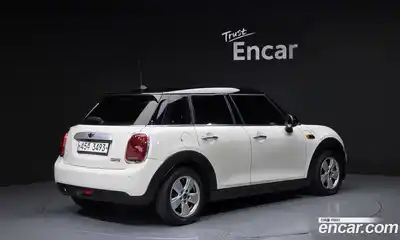 Mini Cooper 2015 1.5 Автомат в Москве № 207649, миниатюра 12