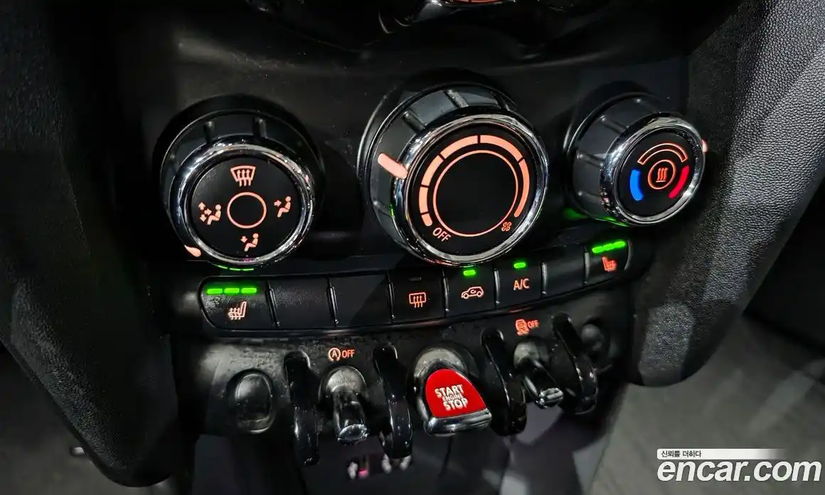 Mini Cooper 2015 1.5 Автомат в Москве № 207649, фото 8