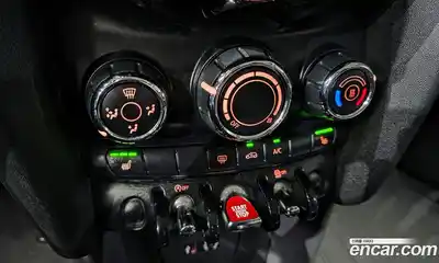 Mini Cooper 2015 1.5 Автомат в Москве № 207649, миниатюра 8