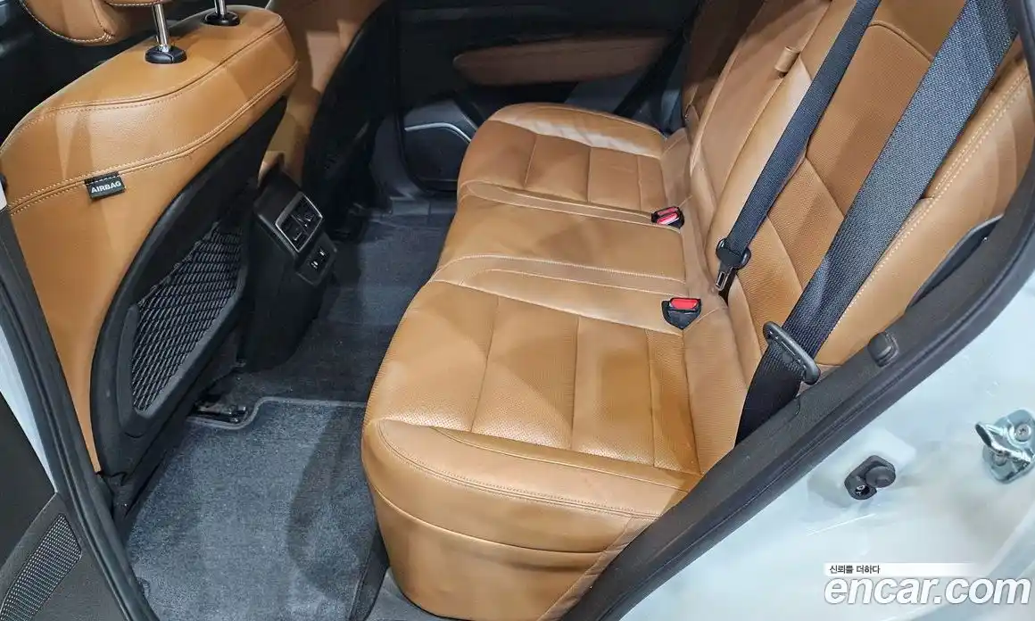 Renault QM6 2023 2.0 Автомат в Москве № 209723, фото 8