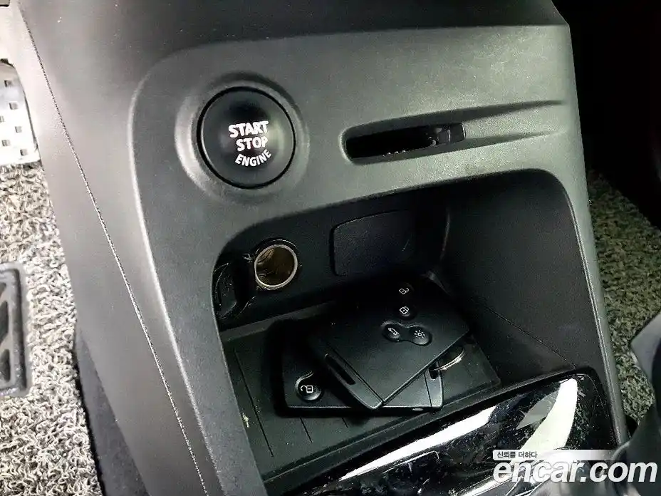 Renault QM3 2017 1.5 Автомат в Москве № 209859, фото 14