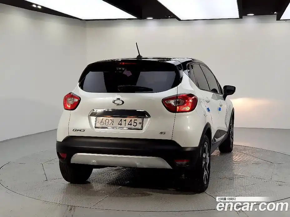 Renault QM3 2017 1.5 Автомат в Москве № 209859, фото 3