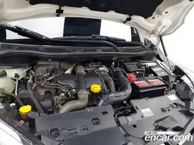 Renault QM3 2017 1.5 Автомат в Москве № 209859, миниатюра 6