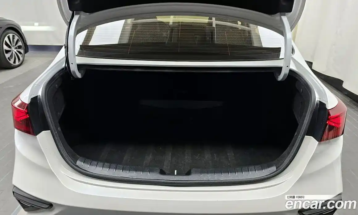 Kia K3 2021 1.6 Автомат в Москве № 21001, фото 5