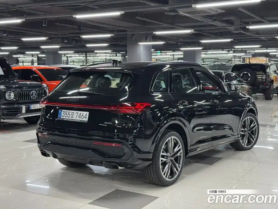 Audi Q5 2025 2.0 Автомат в Москве № 210759, фото 3