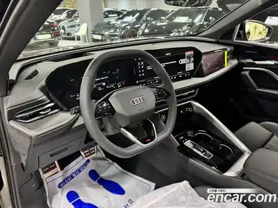 Audi Q5 2025 2.0 Автомат в Москве № 210759, миниатюра 5