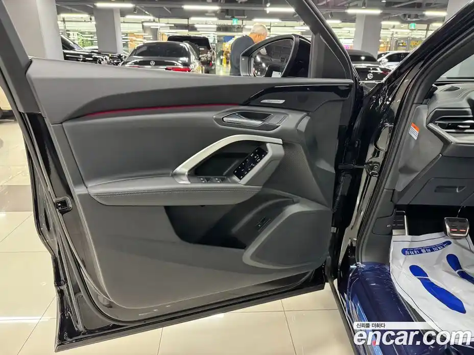 Audi Q5 2025 2.0 Автомат в Москве № 210759, фото 6