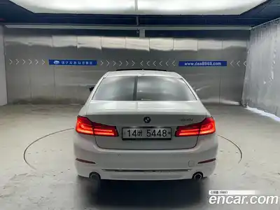 BMW 5-Series 2018 2.0 Автомат в Москве № 211723, миниатюра 3