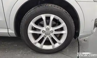 Audi Q3 2012 2.0 Автомат в Москве № 212562, миниатюра 8