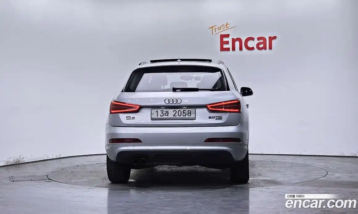 Audi Q3 2012 2.0 Автомат в Москве № 212562, фото 10