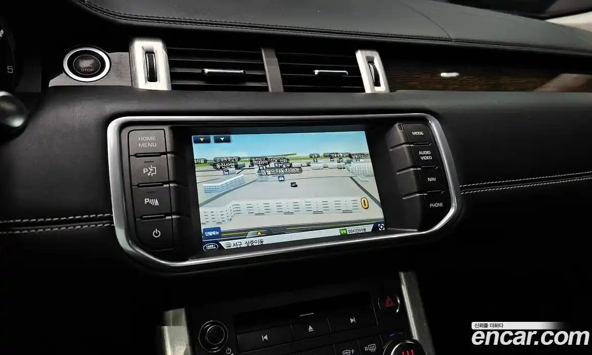 Land Rover Range-Rover Evoque 2015 2.2 Автомат в Москве № 213556, фото 14