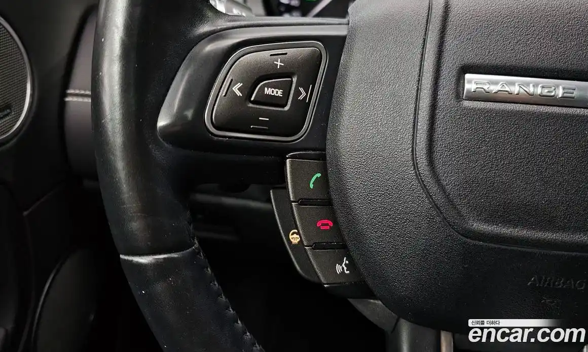 Land Rover Range-Rover Evoque 2015 2.2 Автомат в Москве № 213556, фото 15