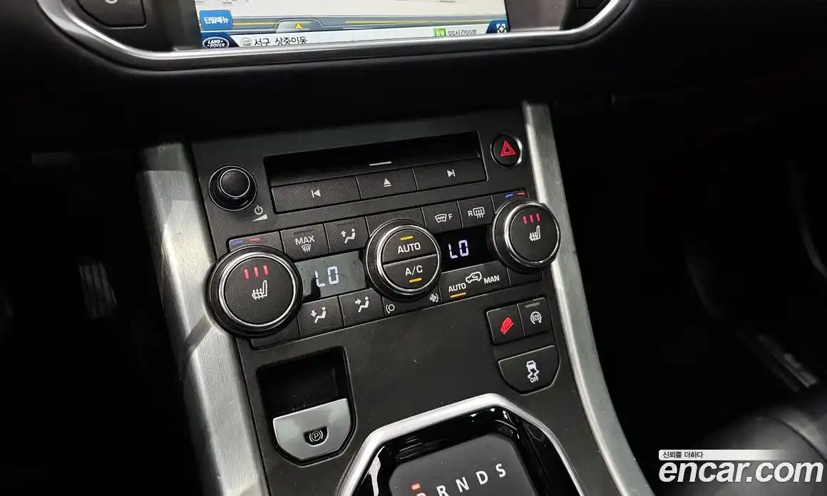 Land Rover Range-Rover Evoque 2015 2.2 Автомат в Москве № 213556, фото 3