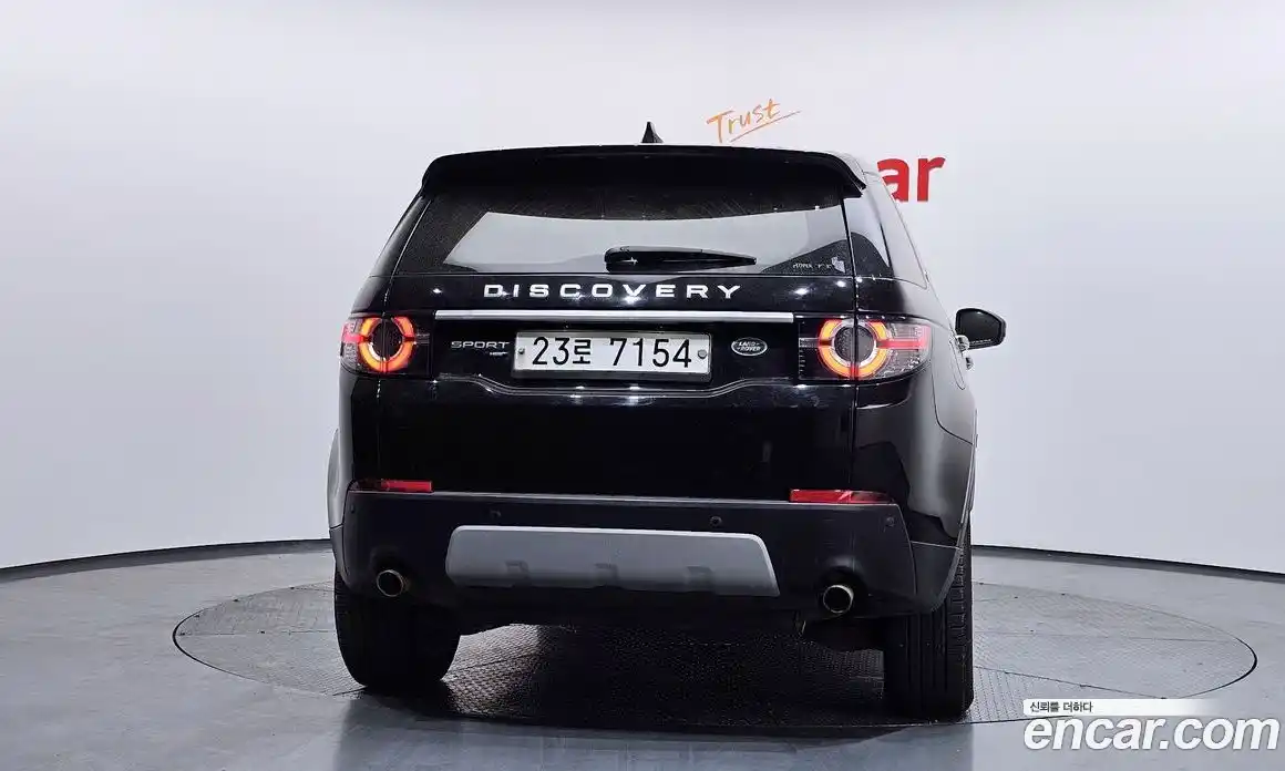 Land Rover Discovery Sport 2018 2.0 Автомат в Москве № 213627, фото 4