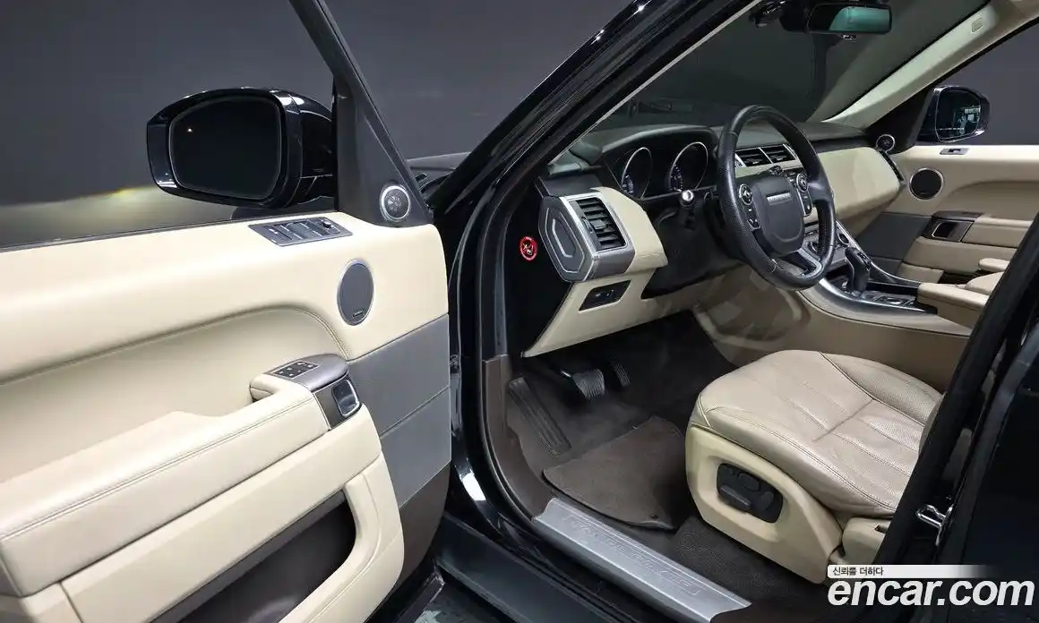 Land Rover Range-Rover Sport 2014 3.0 Автомат в Москве № 213717, фото 11