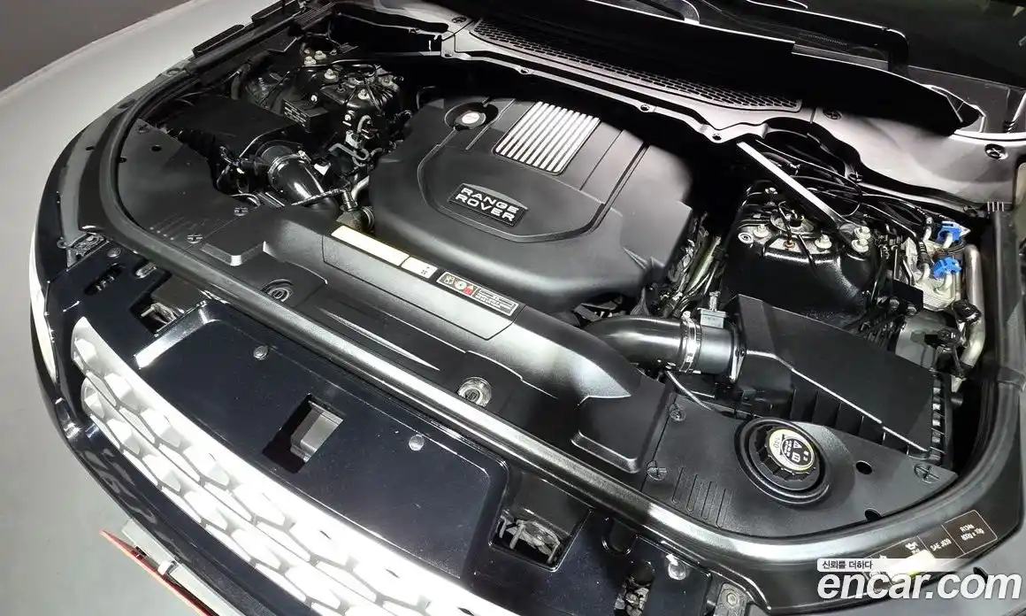 Land Rover Range-Rover Sport 2014 3.0 Автомат в Москве № 213717, фото 6