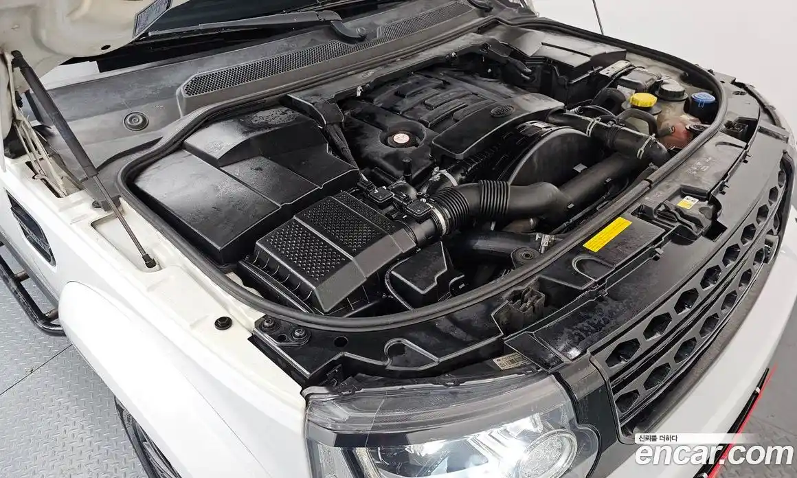 Land Rover Discovery 2015 3.0 Автомат в Москве № 213814, фото 11