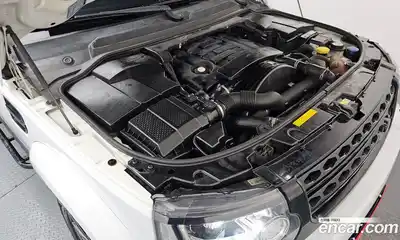 Land Rover Discovery 2015 3.0 Автомат в Москве № 213814, миниатюра 11