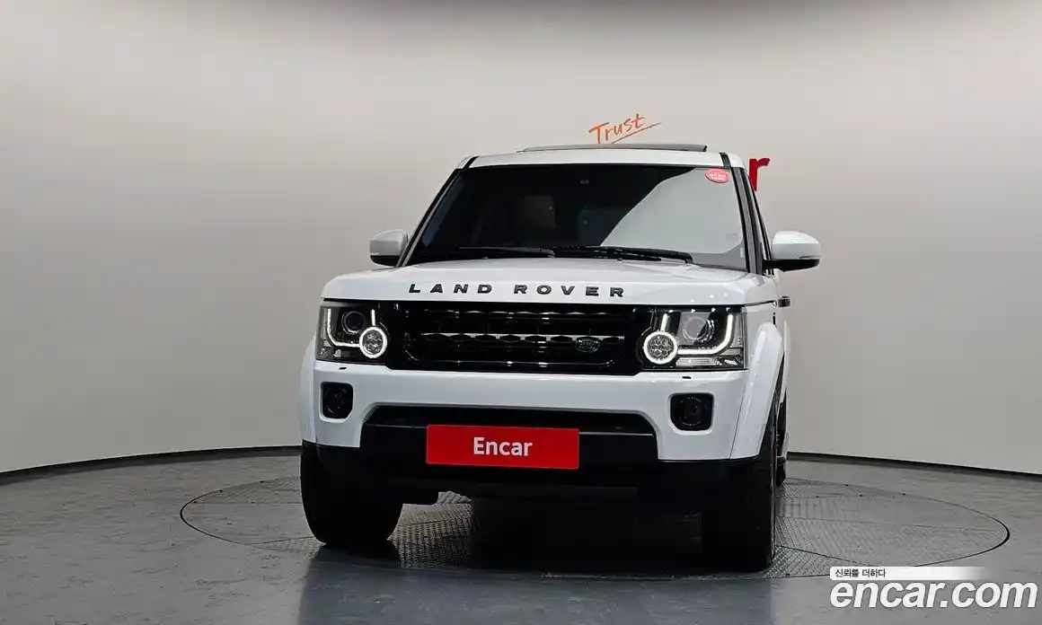 Land Rover Discovery 2015 3.0 Автомат в Москве № 213814, фото 16