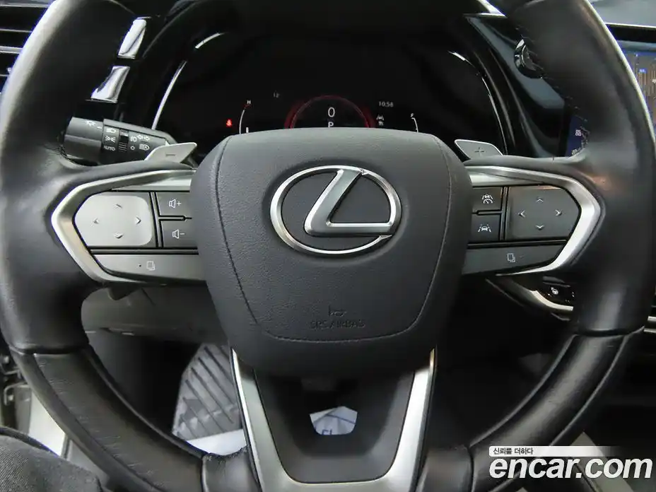 Lexus RX 2024 2.5 Автомат в Москве № 214786, фото 12