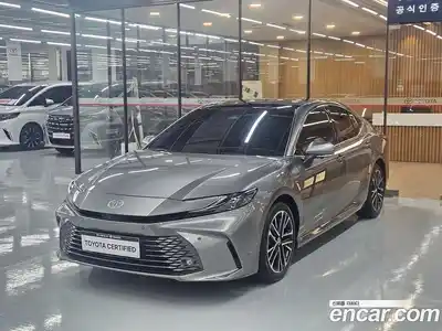 Toyota Camry, 2025