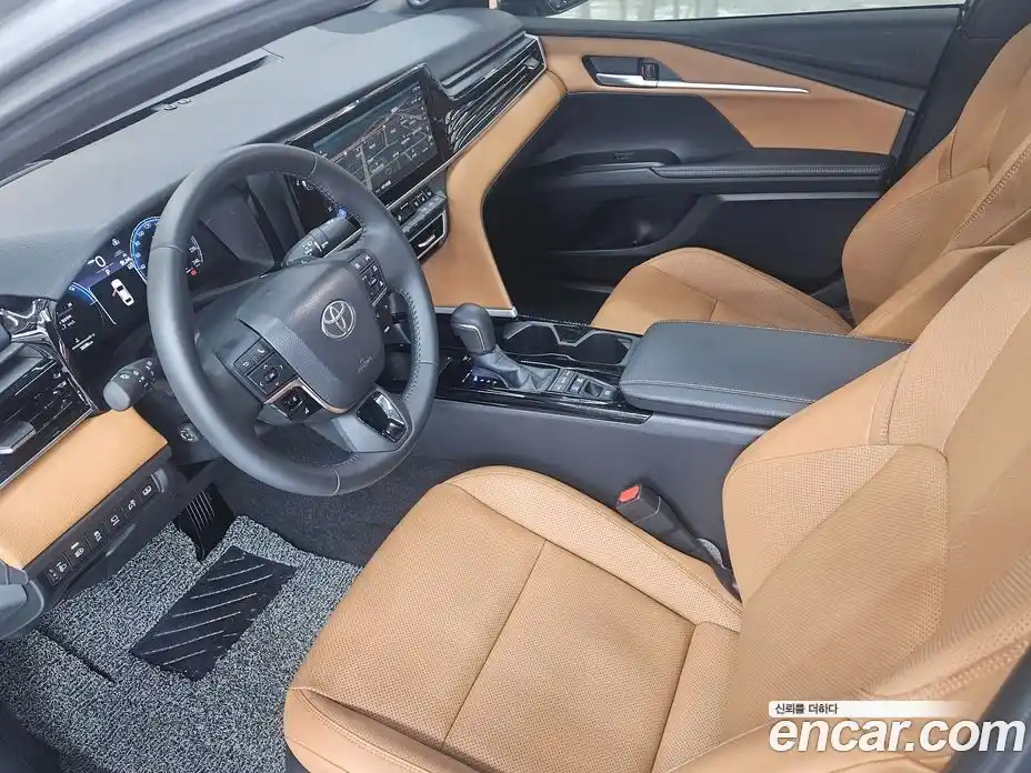 Toyota Camry 2025 2.5 Вариатор в Москве № 215581, фото 13