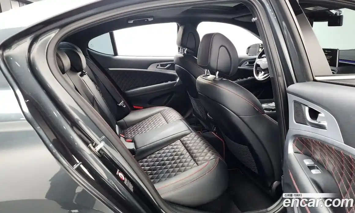 Genesis G70 2020 2.0 Автомат в Москве № 21921, фото 16