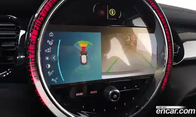 Mini Cooper 2024 1.5 Автомат в Москве № 222097, миниатюра 10