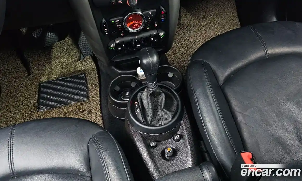 Mini Countryman 2015 2.0 Автомат в Москве № 223490, фото 9