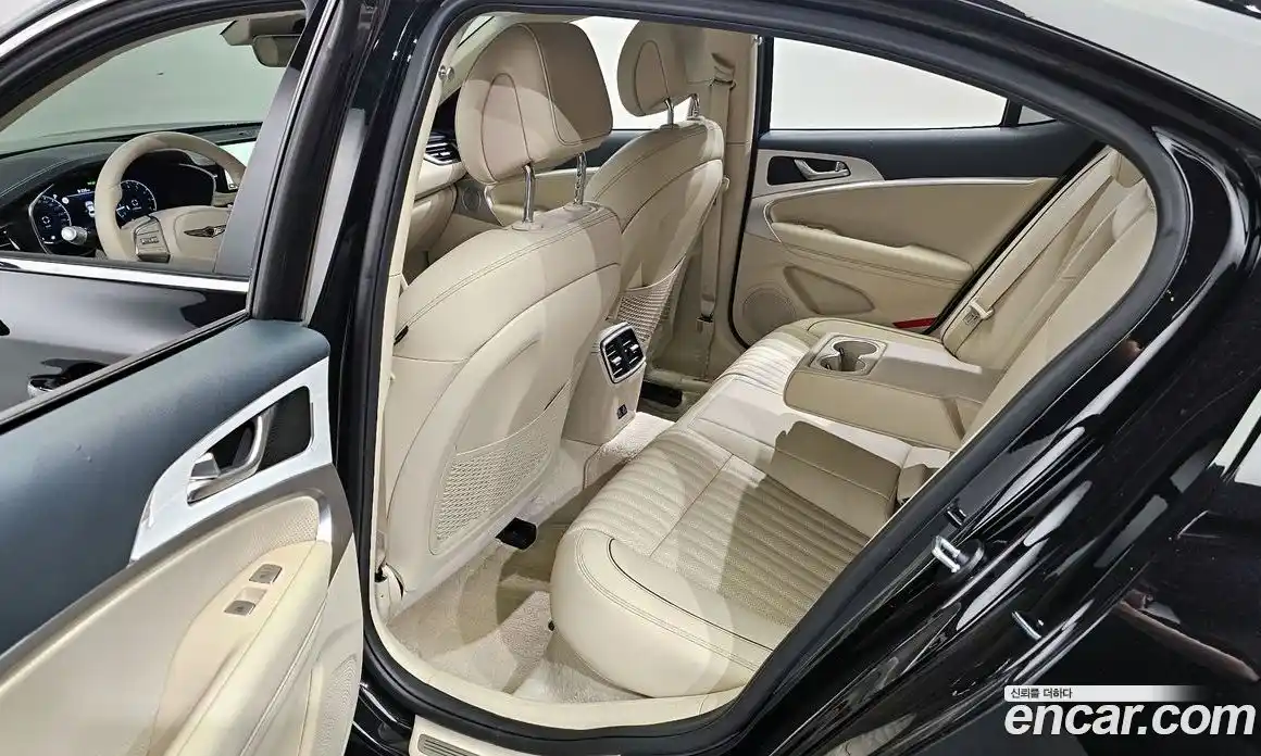 Genesis G70 2025 2.5 Автомат в Москве № 22480, фото 19