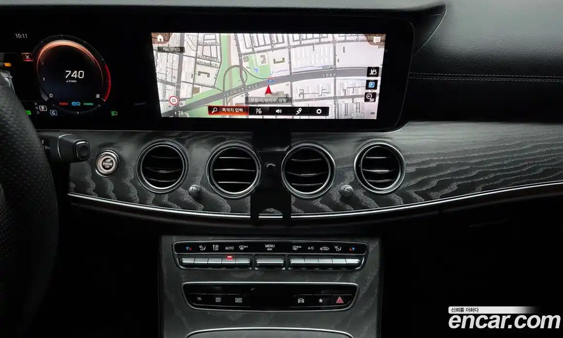 Mercedes-Benz E-Class 2022 2.0 Автомат в Москве № 225159, фото 4