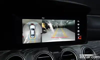 Mercedes-Benz E-Class 2022 2.0 Автомат в Москве № 225159, миниатюра 7