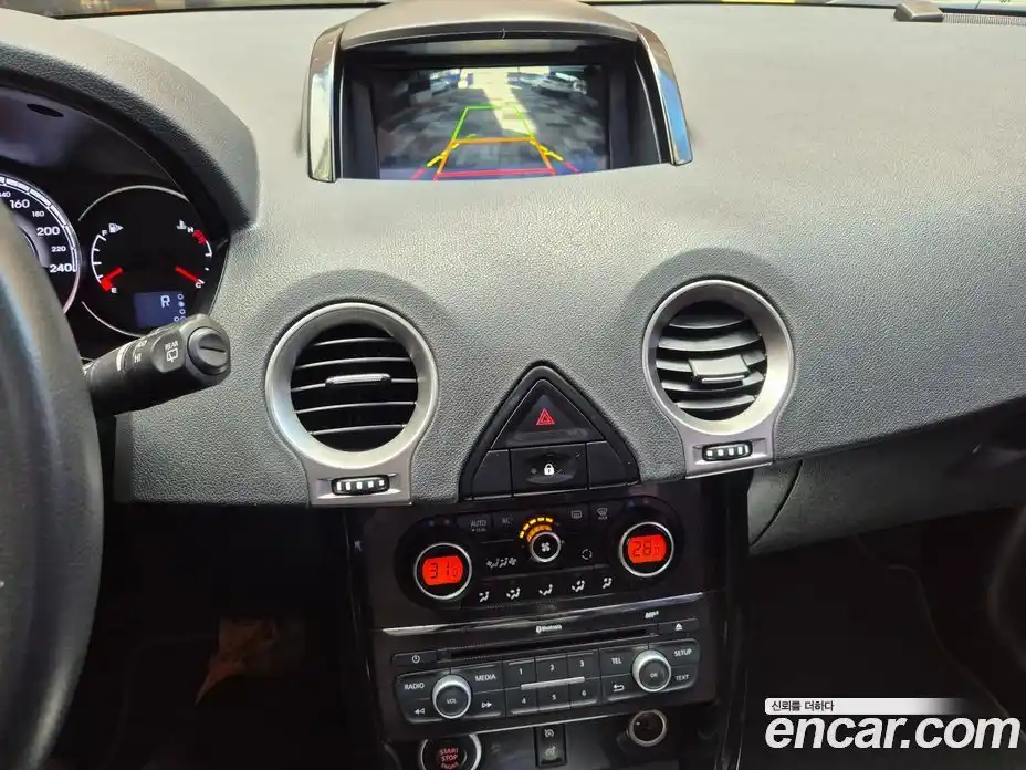 Renault QM5 2015 2.0 Автомат в Москве № 227445, фото 13