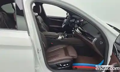 BMW 5-Series 2023 2.0 Автомат в Москве № 228033, миниатюра 9