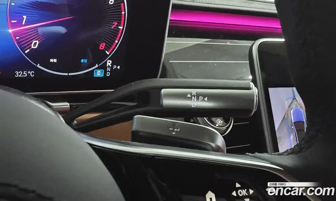 Mercedes-Benz S-Class 2024 4.0 Автомат в Москве № 229340, фото 9