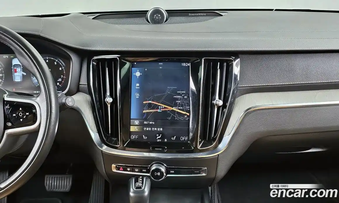 Volvo V60 2020 2.0 Автомат в Москве № 230571, фото 4