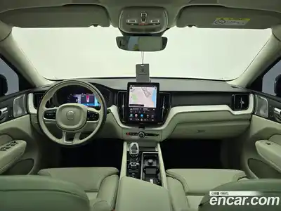 Volvo XC60 2026 2.0 Автомат в Москве № 230737, миниатюра 7