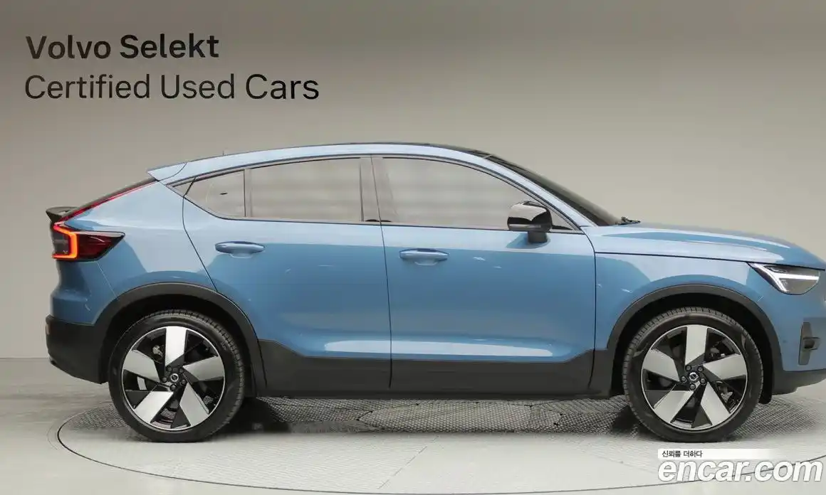 Volvo C40 2024 Автомат в Москве № 230879, фото 4