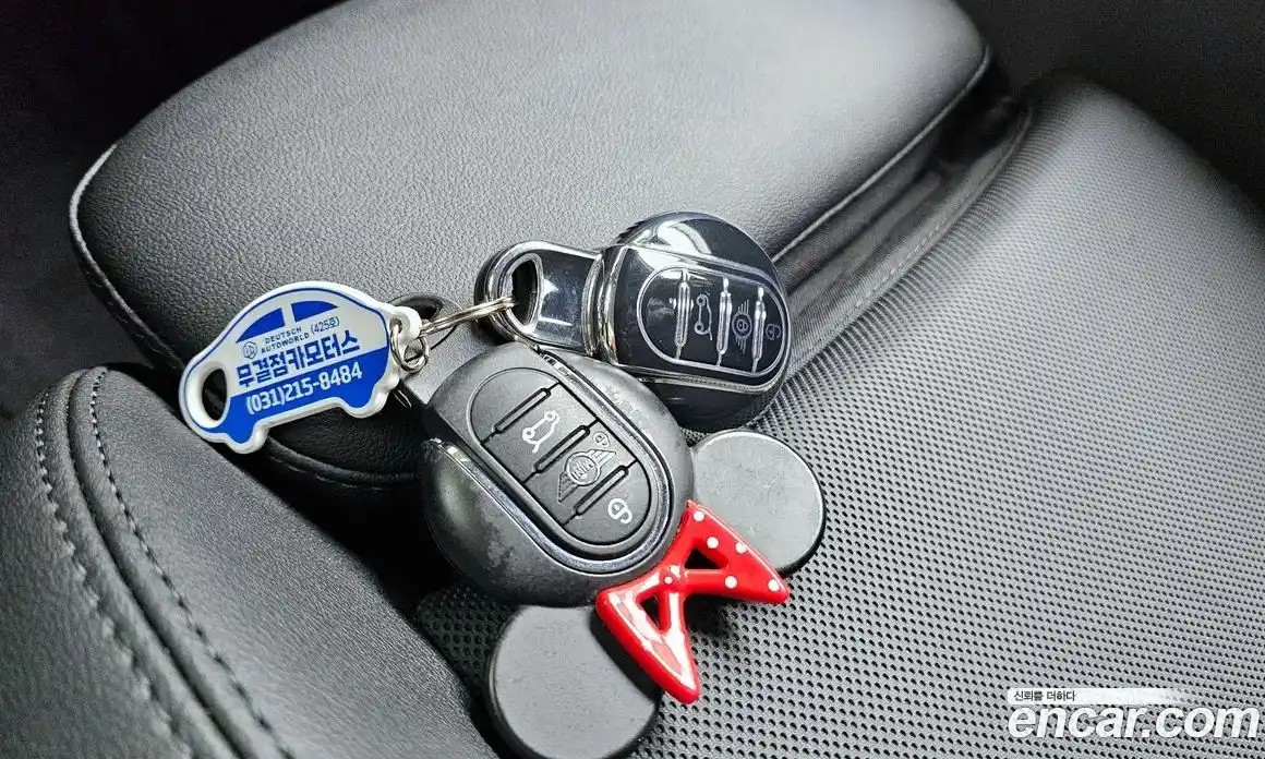 Mini Cooper 2024 1.5 Автомат в Москве № 231379, фото 14