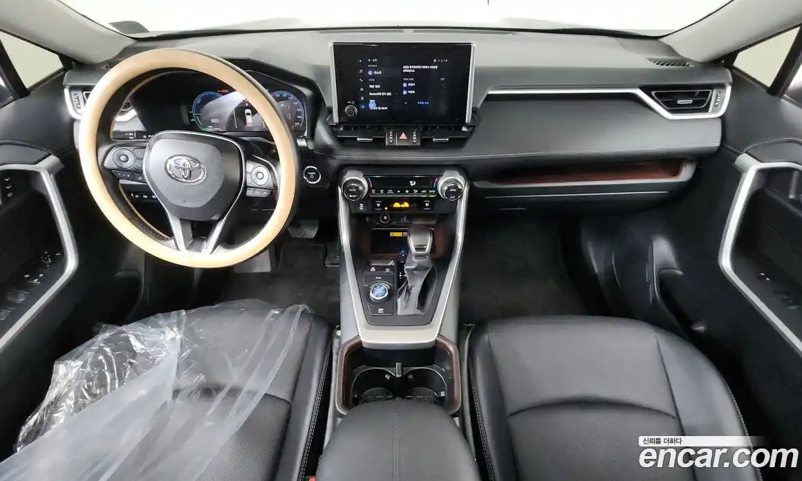 Toyota RAV4 2025 2.5 Автомат в Москве № 232813, фото 18