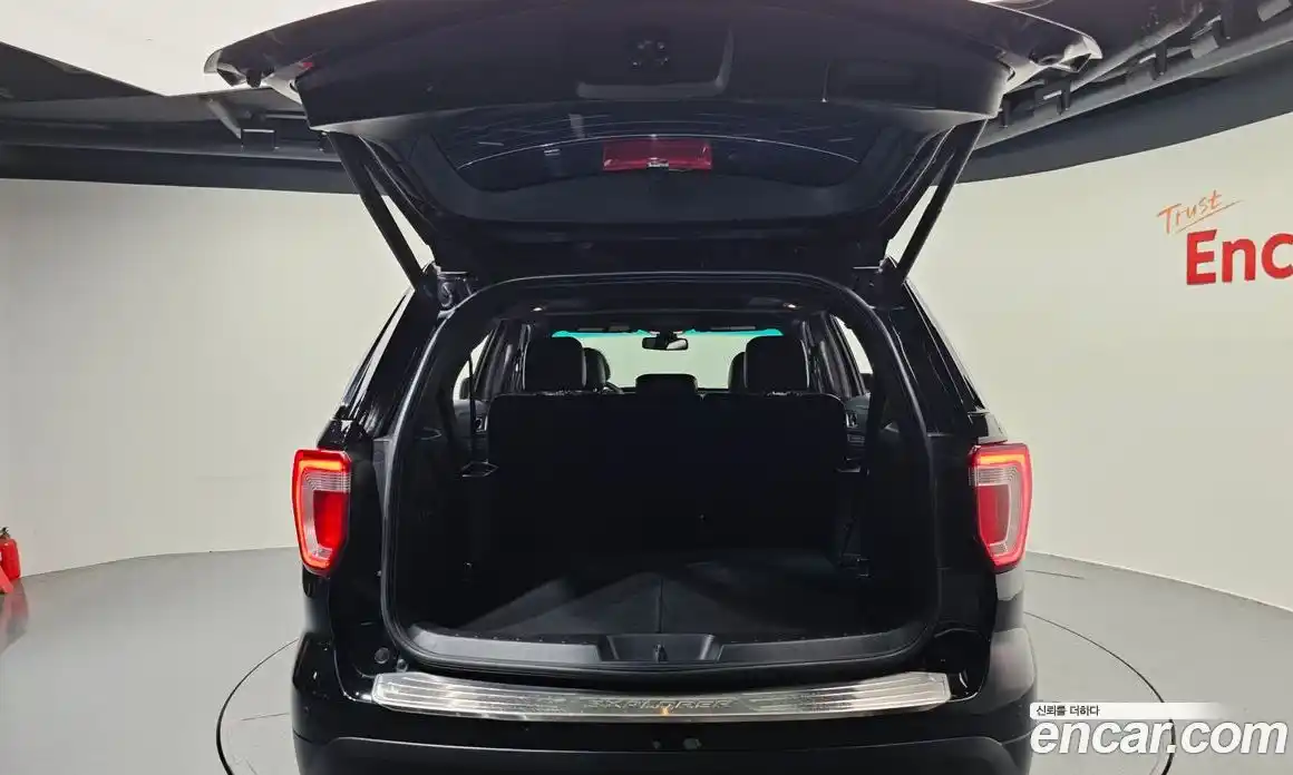 Ford Explorer 2016 2.3 Автомат в Москве № 233282, фото 20