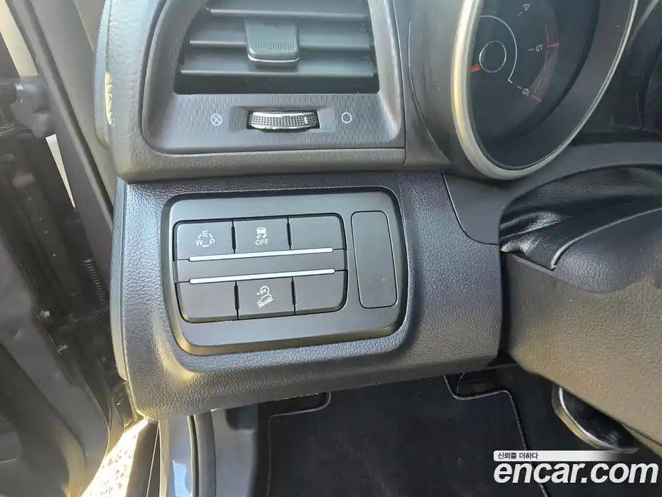 SsangYong TIBOLI 2019 1.6 Автомат в Москве № 23729, фото 9