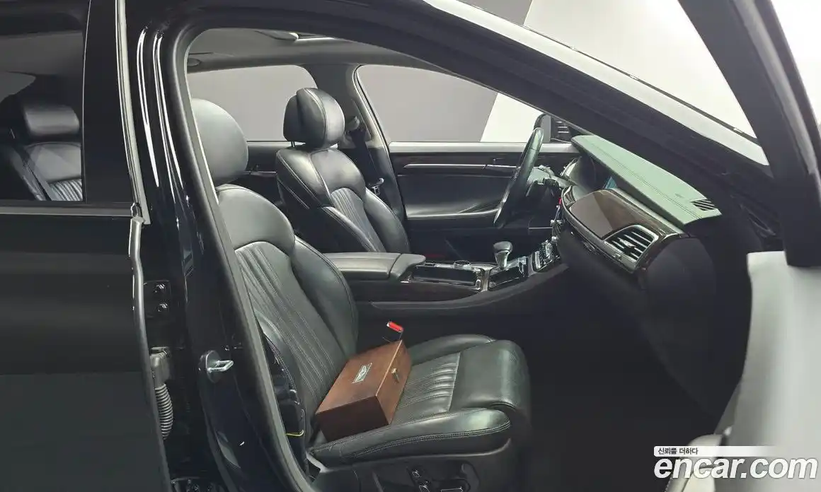 Genesis EQ900 2016 3.8 Автомат в Москве № 23918, фото 13