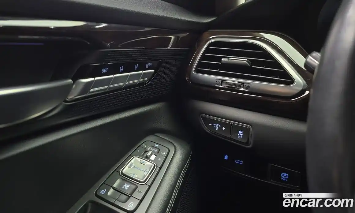 Genesis EQ900 2016 3.8 Автомат в Москве № 23918, фото 16