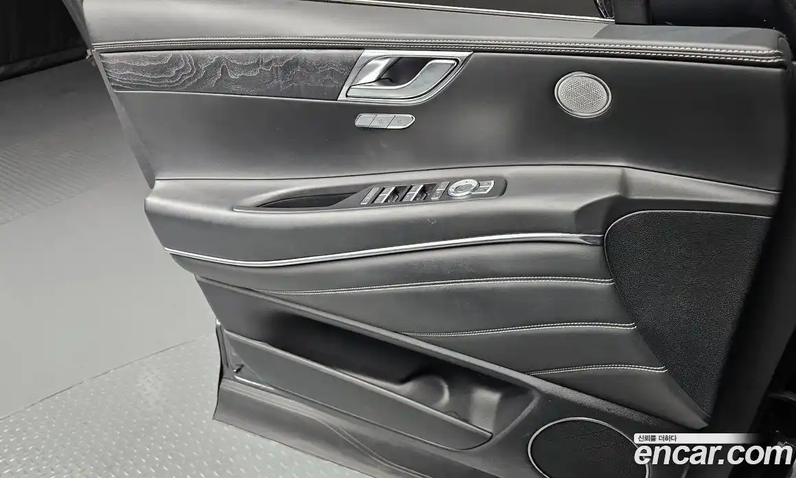 Genesis GV80 2020 3.0 Автомат в Москве № 24097, фото 6