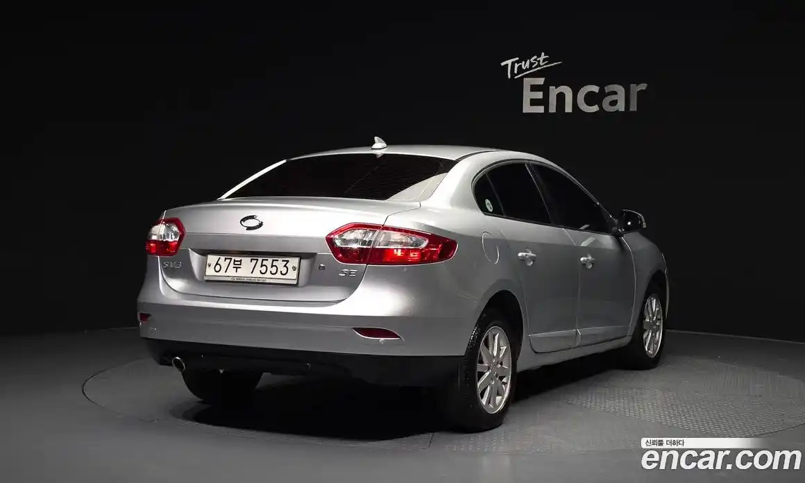 Renault SM3 2011 1.6 Автомат в Москве № 242555, фото 1