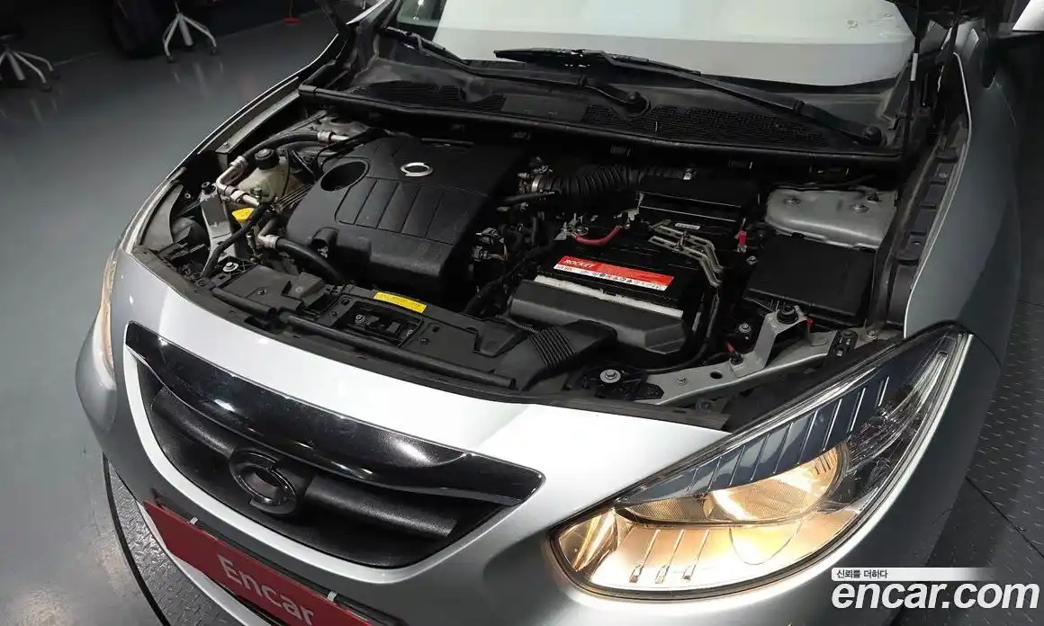 Renault SM3 2011 1.6 Автомат в Москве № 242555, фото 16