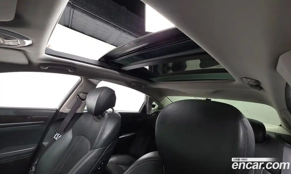 Genesis G80 2018 3.3 Автомат в Москве № 25581, фото 17