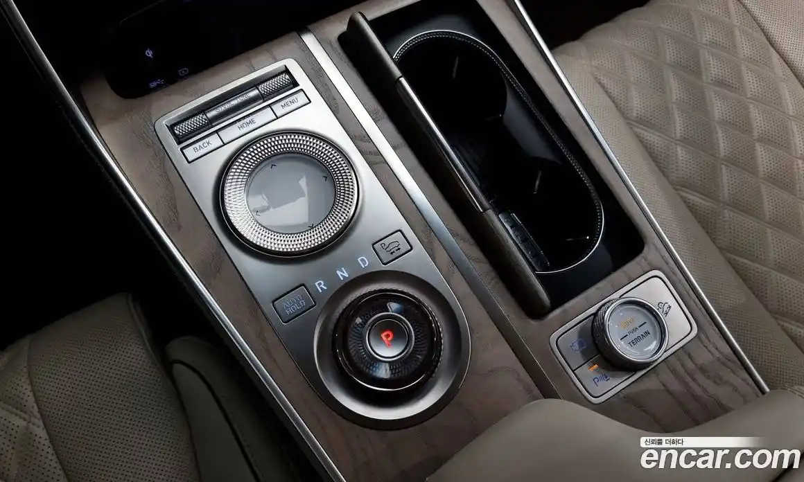 Genesis GV80 2020 2.5 Автомат в Москве № 25846, фото 14