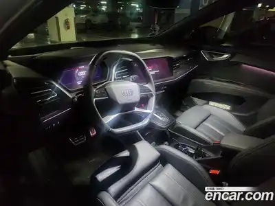 Audi Q4 e-tron 2023 0.2 Автомат в Москве № 269346, миниатюра 6